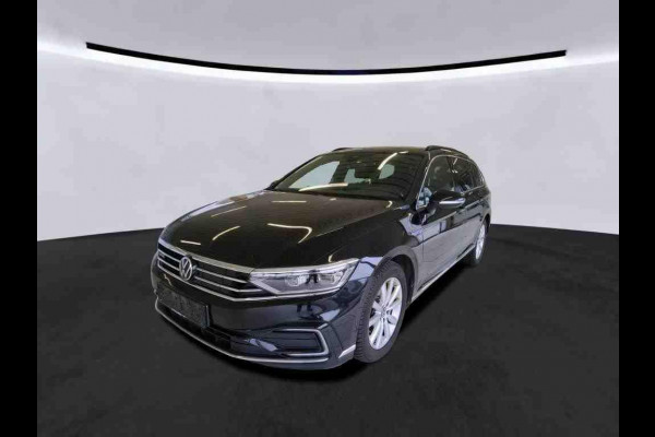 Volkswagen Passat Variant 1.4 TSI GTE * Trekhaak * Visueel cockpit * Xe/led * Rear cam *