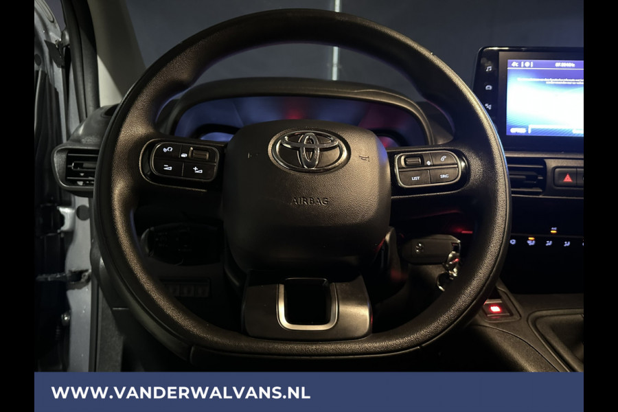 Toyota PROACE CITY 1.5 D-4D 131pk **BPM VRIJ voor de Ondernemer** L2H1 Euro6 Airco | Navigatie | Camera | Apple Carplay | Android Auto Cruisecontrol, Trekhaak, Parkeersensoren