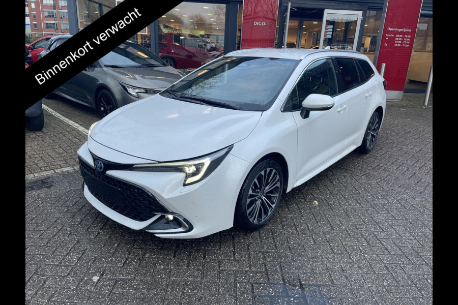 Toyota Corolla Touring Sports 1.8 Hybrid First Edition | Stoel-Stuur verwarming | Naviagtie | Elketrische kofferbak