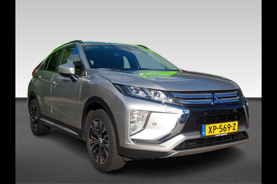 Mitsubishi Eclipse Cross 1.5 DI-T First Edition Unieke uitvoering MET voorruit- stuur- én stoelverwarming zittingen achter!  Trekhaak 1600kg