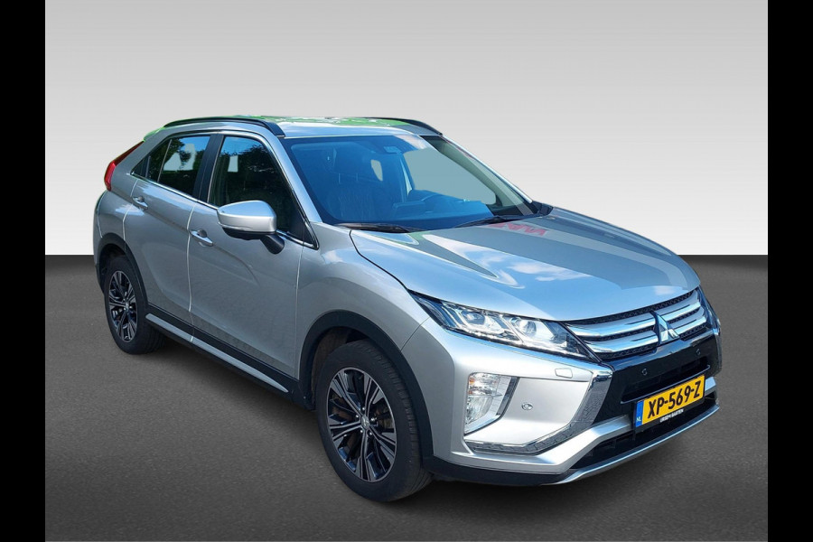 Mitsubishi Eclipse Cross 1.5 DI-T First Edition Unieke uitvoering MET voorruit- stuur- én stoelverwarming zittingen achter!  Trekhaak 1600kg