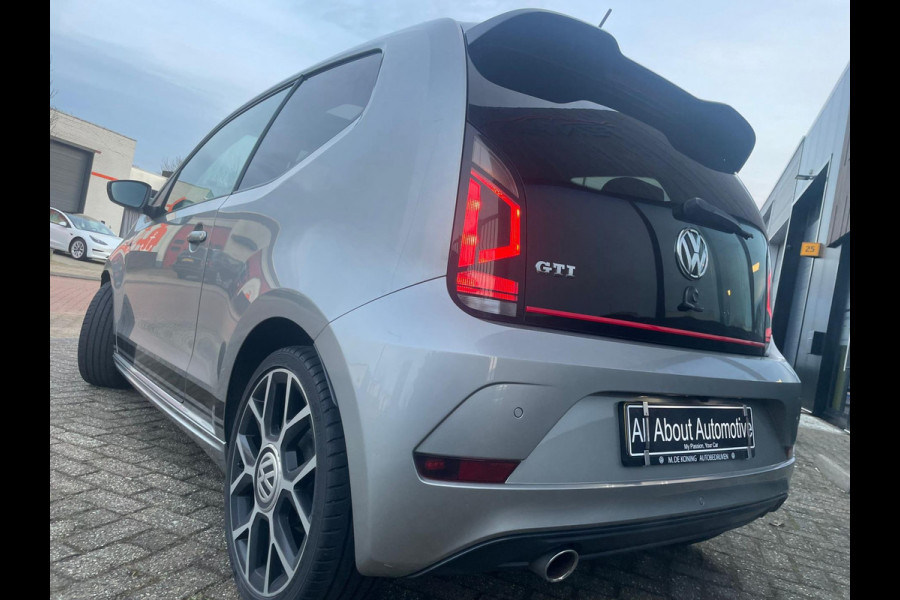 Volkswagen up! 1.0 GTI Origineel Nederlandse Auto Pano camera boekjes dealer onderhouden.