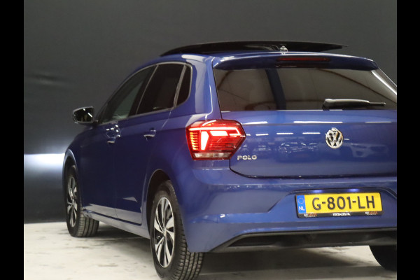 Volkswagen Polo 1.0 TSI Sport [SCHUIFKANTELDAK, ADAPTIVE CRUISE, APPLE CARPLAY, CAMERA, DIGITAL DASH, TREKHAAK, HALF LEDER, NIEUWSTAAT]