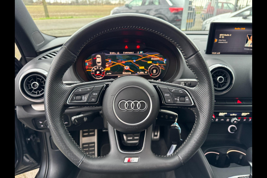 Audi A3 Limousine 35 TFSI CoD Advance Sport 2X S-LINE / NL / VIRTUAL COCKPIT / LED / ECC / STOELVERWARMING / PDC / 150PK