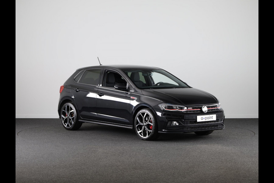 Volkswagen Polo 2.0 TSI GTI 200 PK | Automaat (DSG) | Navigatie | Led | 18 Inch | Spiegelpakket