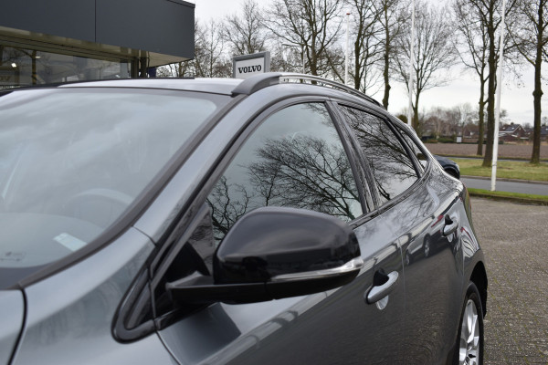 Volvo V40 Cross Country T3 153PK Automaat Polar+ Luxury | Achteruitrijcamera | Harman/Kardon | Keyless |