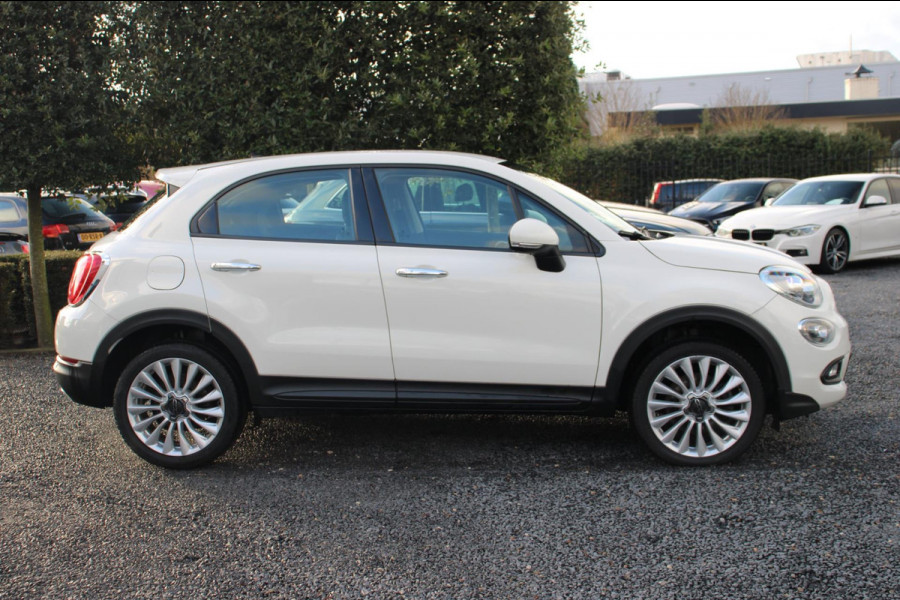 Fiat 500X 1.4 Turbo MultiAir Lounge 140 PK Aut. Xenon Camera Half/Leer Keyless 18''