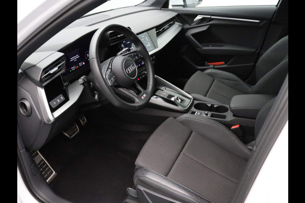 Audi A3 Limousine 35 TFSI 150pk S edition S-Tronic/Automaat Camera | Climate | Navi | Parksens. v+a | 18" Velgen