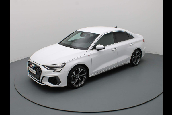 Audi A3 Limousine 35 TFSI 150pk S edition S-Tronic/Automaat Camera | Climate | Navi | Parksens. v+a | 18" Velgen