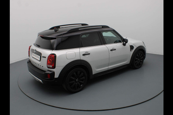 MINI Countryman 136pk Cooper White Silver Edition AUTOMAAT Climate | Harman Kardon | Head-Up | Leder | Panoramadak