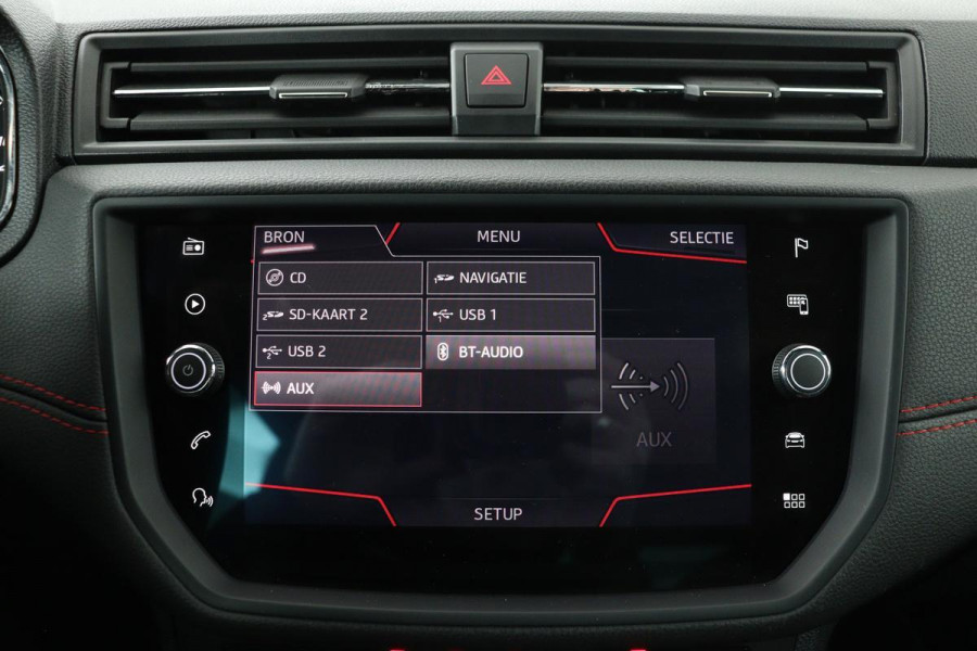 Seat Arona 1.0 TSI FR Intens | Stoelverwarming | Adaptive cruise | Beats Sound | Camera | Carplay | Keyless | Full LED | Navigatie