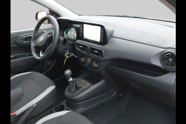 Hyundai i10 1.0 Comfort Smart VAN: €21.890 VOOR: €18.930