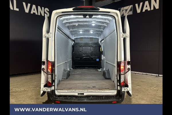 Ford Transit 2.0 TDCI 130pk **BPM VRIJ voor de Ondernemer** L4H3 Euro6 Airco | Camera | Navigatie | Apple Carplay Android Auto, Cruisecontrol, Parkeersensoren, Bijrijdersbank, Stoelverwarming, verwarmde voorruit