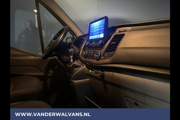 Ford Transit 2.0 TDCI 130pk **BPM VRIJ voor de Ondernemer** L4H3 Euro6 Airco | Camera | Navigatie | Apple Carplay Android Auto, Cruisecontrol, Parkeersensoren, Bijrijdersbank, Stoelverwarming, verwarmde voorruit