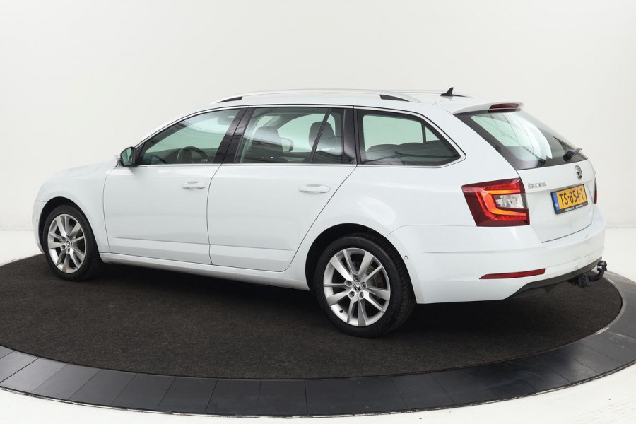 Škoda Octavia 1.0 TSI Style | Trekhaak | Stoelverwarming | Canton Sound | Carplay | Full LED | Park Assist | Keyless | Navigatie | Climate control