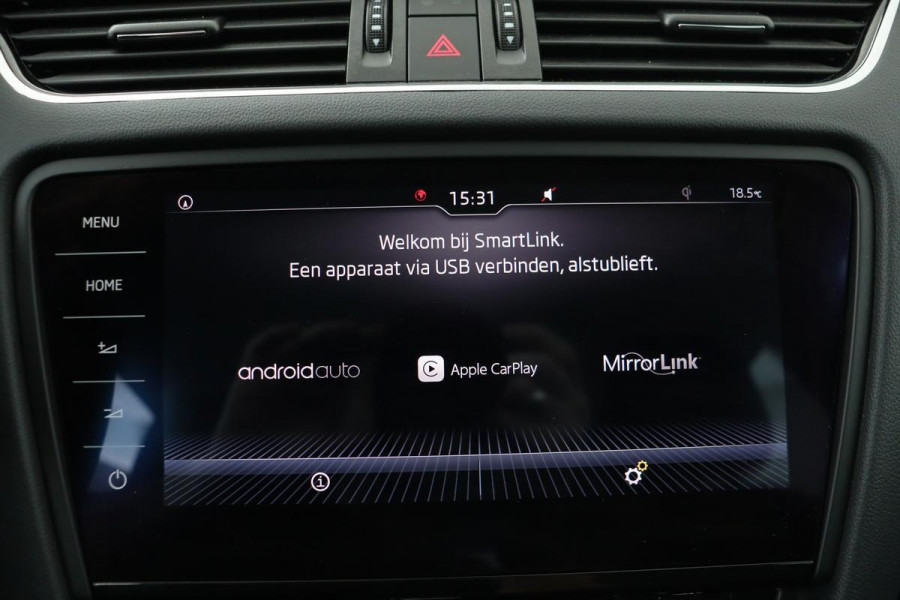 Škoda Octavia 1.0 TSI Style | Trekhaak | Stoelverwarming | Canton Sound | Carplay | Full LED | Park Assist | Keyless | Navigatie | Climate control