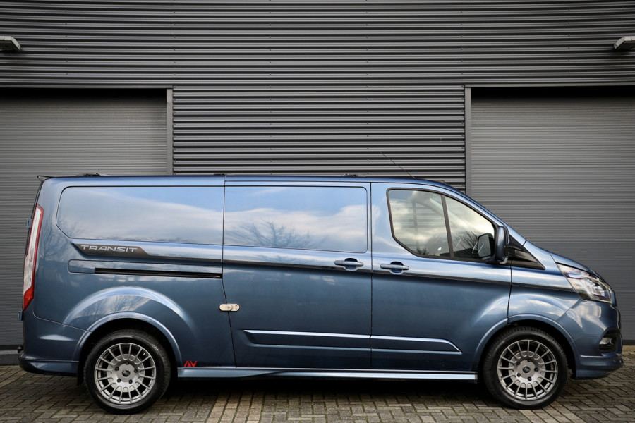 Ford Transit Custom 310 2.0 TDCI 170 PK AUT L2H1 Sport | BPM VRIJ | CarPlay | Navigatie | Camera | Stoelverwarming | Lederen bekleding | Trekhaak |  | LED | Dealer onderhouden | Nieuwe APK