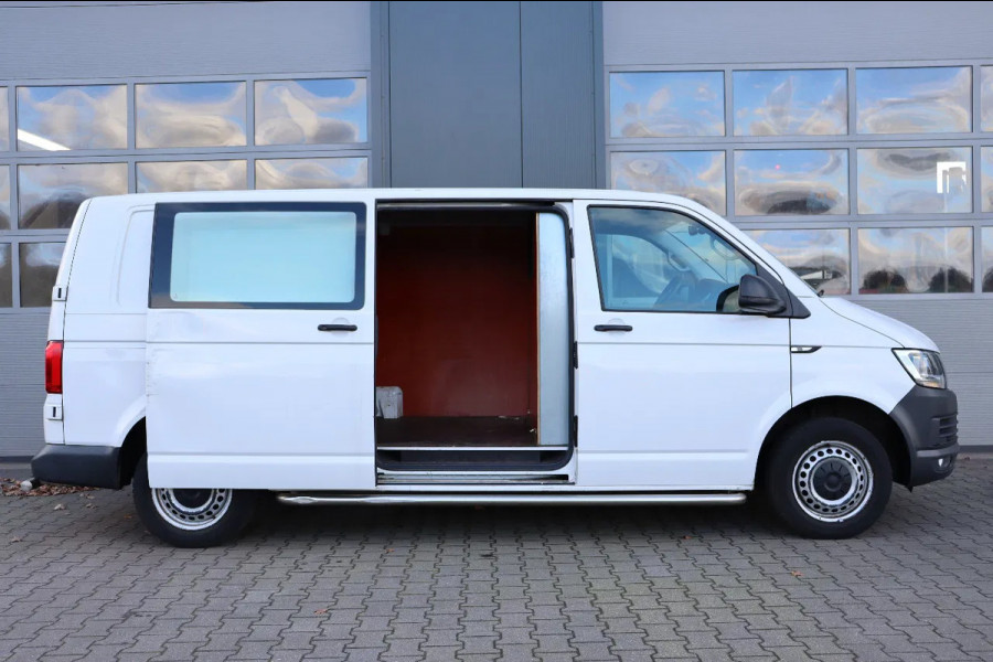 Volkswagen Transporter 2.0 TDi 150PK L2H1 l AIRCO l NAVI l CRUISE CONTROL