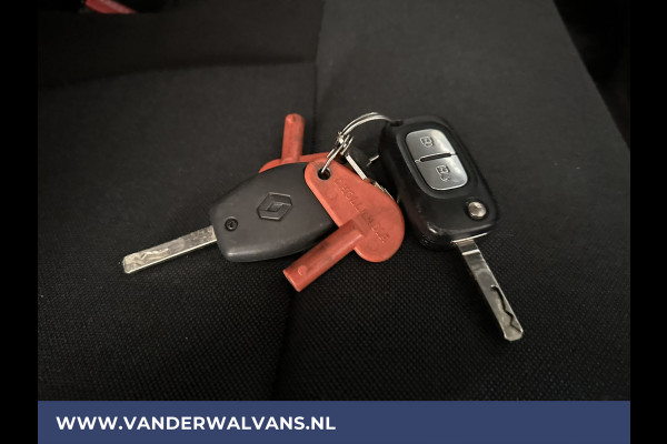 Renault Master 2.3 dCi 164pk **BPM VRIJ voor de Ondernemer** Bakwagen Laadklep Zijdeur Euro6 Airco | Navigatie | LED Cruisecontrol, Bijrijdersbank