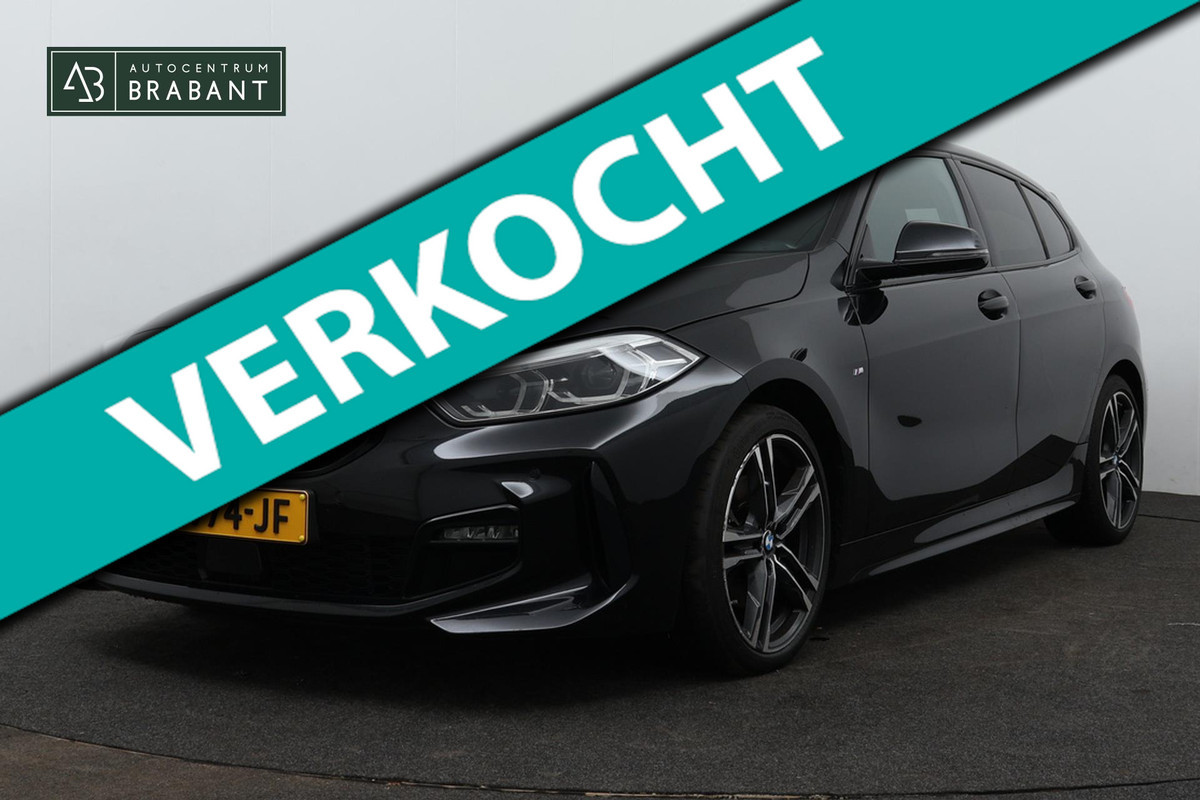 BMW 1-serie 118i High Executive Edition M-Sport (M-PAKKET, STOELVERWARMING, HARMAN/KARDON, LEDER, 1e EIGENAAR, DEALER ONDERHOUDEN)