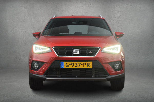 Seat Arona 1.5 TSI EVO FR Business Intense | Apple CarPlay | Sportstoelen | Camera | ACC