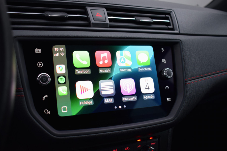 Seat Arona 1.5 TSI EVO FR Business Intense | Apple CarPlay | Sportstoelen | Camera | ACC