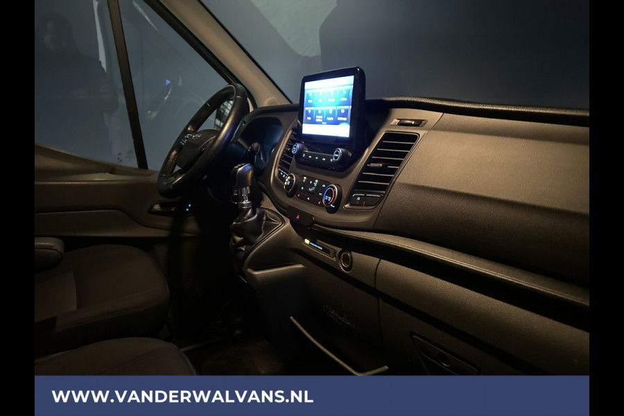 Ford Transit 2.0 TDCI 130pk **BPM VRIJ voor de Ondernemer** L4H3 Euro6 Airco | Camera | Navigatie | Apple Carplay Android Auto, Cruisecontrol, Parkeersensoren, Verwarmde voorruit, Stoelverwarming, Bijrijdersbank