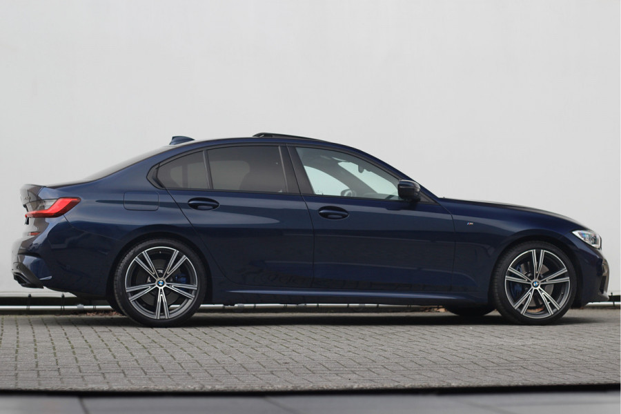 BMW 3-serie M340i xDrive High Executive | Pano | Laser | 19 inch | Camera