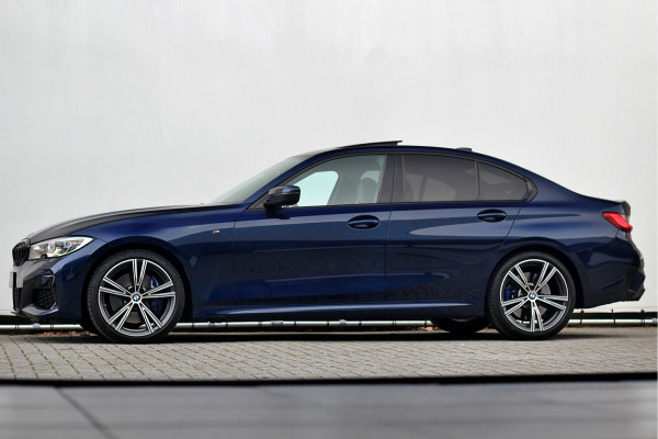 BMW 3-serie M340i xDrive High Executive | Pano | Laser | 19 inch | Camera