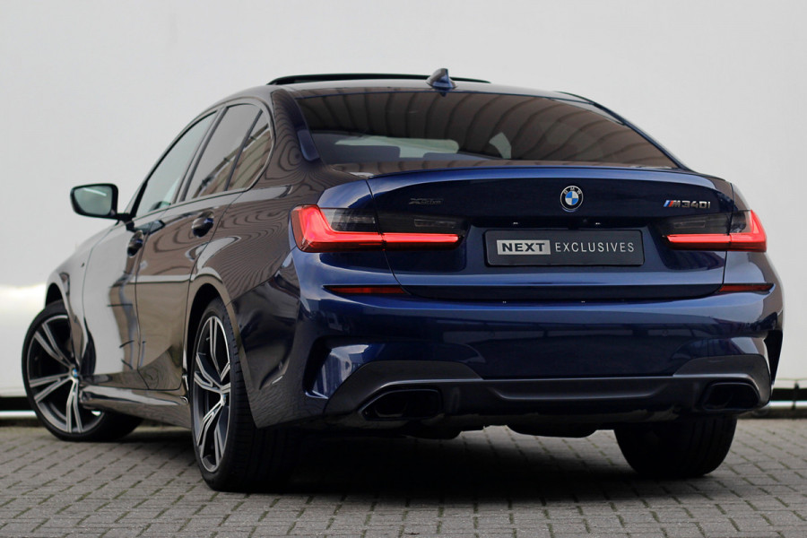 BMW 3-serie M340i xDrive High Executive | Pano | Laser | 19 inch | Camera