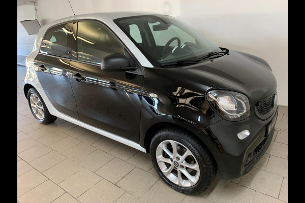 Smart Forfour 1.0 Business Solution AIRCO CLIMA CRUISE METALLIC LAK LAGE KM STAND NIEUWSTAAT