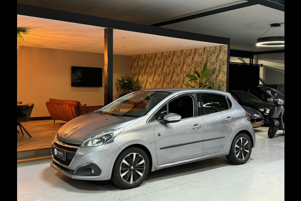 Peugeot 208 1.2 PureTech Tech Edition Garantie Carplay Camera Navi Cruise Clima Rijklaar