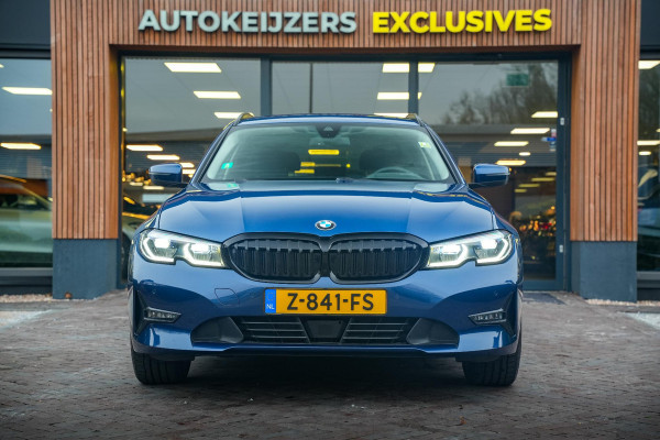 BMW 3 Serie Touring 330e High Executive Adapt. Cruise Harman Kardon Trekhaak Keyless