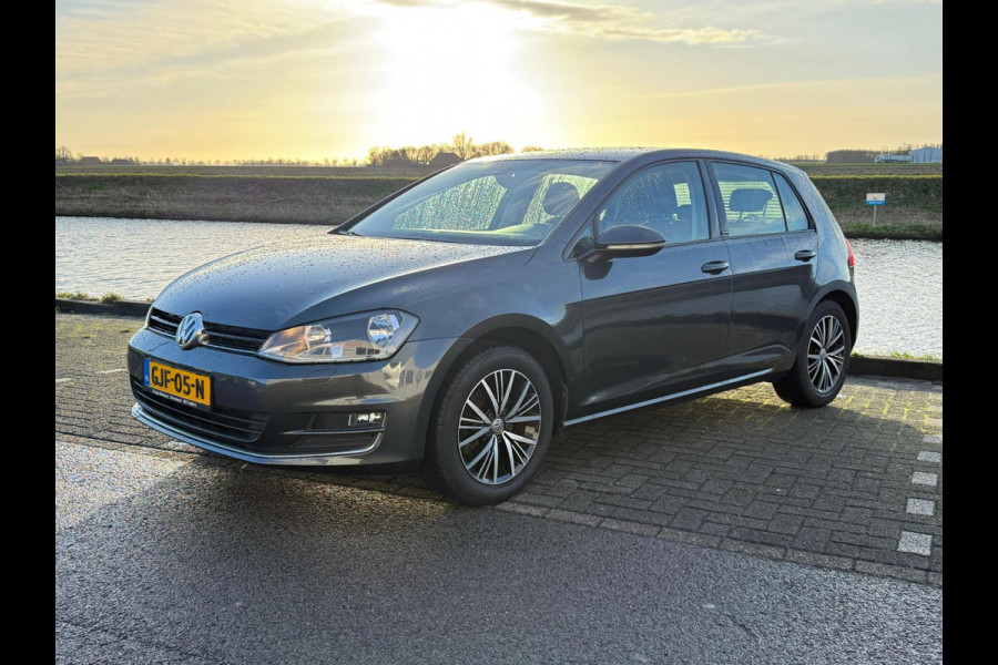 Volkswagen Golf 1.4 TSI ACT DSG Allstar ed. / Carplay / stoelverwarming / cruise nieuwstaat