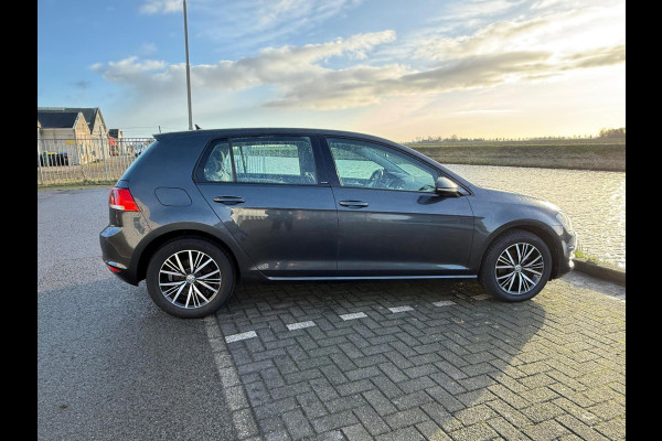 Volkswagen Golf 1.4 TSI ACT DSG Allstar ed. / Carplay / stoelverwarming / cruise nieuwstaat
