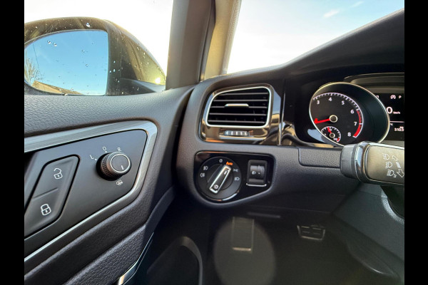 Volkswagen Golf 1.4 TSI ACT DSG Allstar ed. / Carplay / stoelverwarming / cruise nieuwstaat