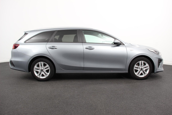 Kia Ceed Sportswagon 1.0 T-GDi 101pk Active | Navigatie | Apple Carplay/Android Auto | Parkeersensor achter | Camera | Stoel- en stuurverwarming | Cruise Control | Climatronic