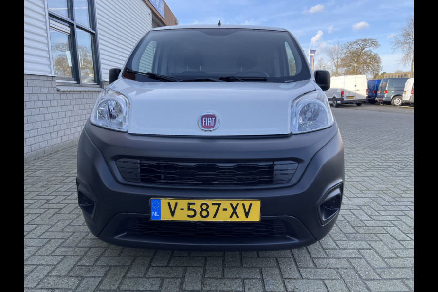 Fiat Fiorino 1.4 Easy Pro / benzine grijs kenteken / vaste prijs rijklaar € 8.950 ex btw / airco / euro 6 / centrale vergrendeling / lease vanaf € 164