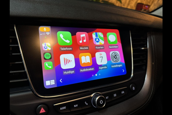 Opel Grandland X 1.2 Turbo Business Executive Trekhaak Navi Carplay Camera Rijklaar