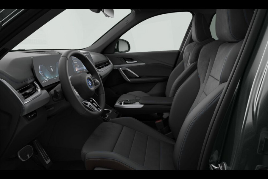 BMW X1 xDrive25e M-Sport - Pano - Trekhaak - Adaptive LED - Stoelverwarming