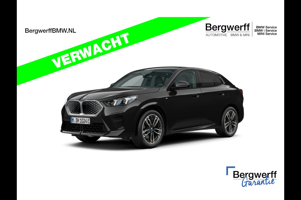 BMW iX2 xDrive30 M-Sport - Pano - Memoryzetel - Head-Up - Harman Kardon