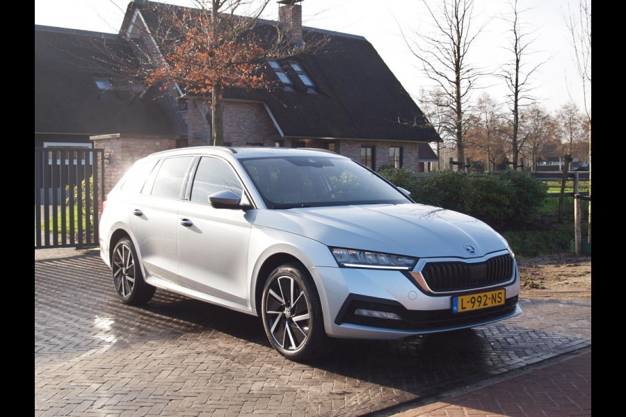 Škoda Octavia Combi 1.4 TSI iV PHEV Business Edition | Apple Carplay| Plug-in Hybride | Trekhaak | NL-Auto |