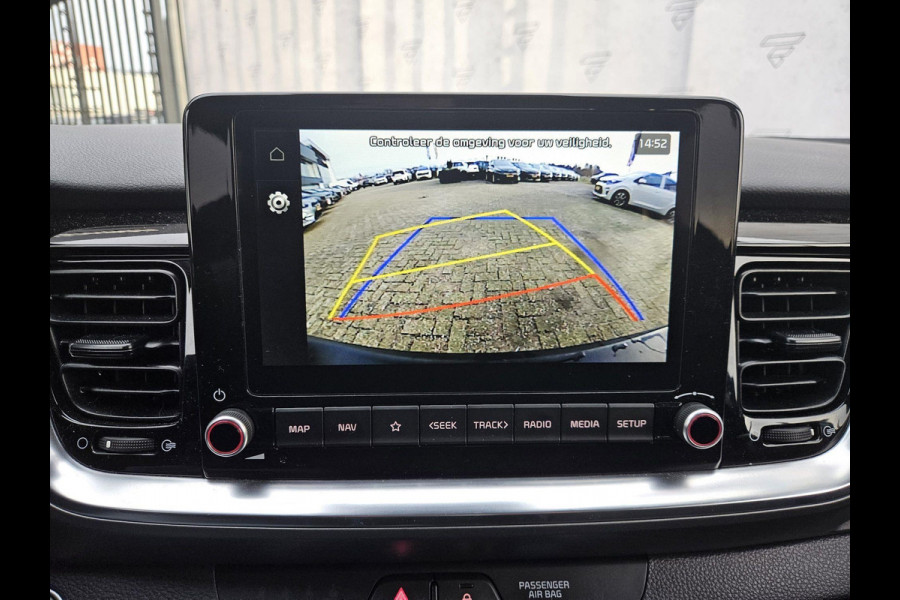 Kia Stonic 1.0 T-GDi MHEV DynamicPlusLine | Camera | Navi | Stuur-/Stoelverwarming | Key-Less | Apple CarPlay/Android Auto | Clima | 16" Velgen | PDC | Cruise | LED |