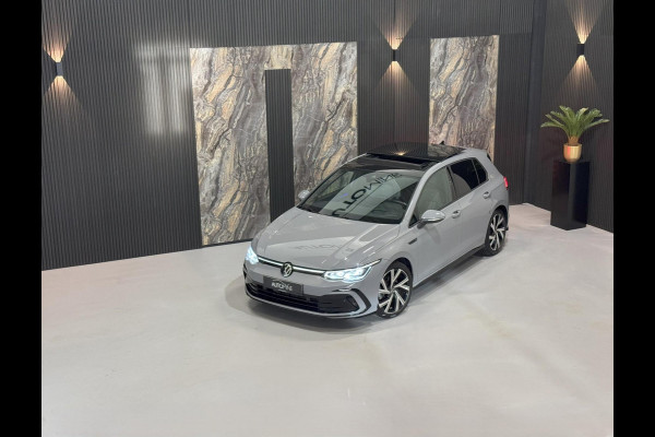 Volkswagen Golf 1.5 eTSI 3x R-Line|PANO|HUD|HK|IQ|BLINDSPOT|BOMVOL