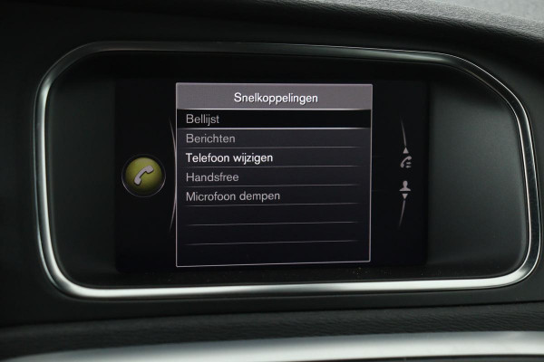 Volvo V40 2.0 T4 Business Sport | Stoelverwarming | Full LED | Leder/Alcantara | Sportstoelen | Navigatie | Climate control | R-design