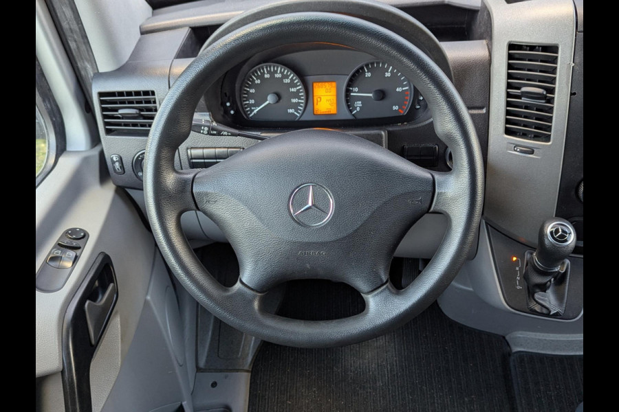 Mercedes-Benz Sprinter 314 140PK AUTOMAAT CRUISE CLIMATE CONTROL TREKHAAK 3 PERSOONS