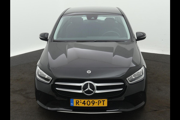 Mercedes-Benz B-Klasse 180 Luxury Line 1/2-LEER WIDESCREEN SFEER