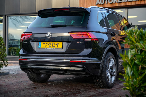 Volkswagen Tiguan 1.4 TSI 4Motion Highline Business R Line Panoramadak Adapt. Cruise Camera Navi