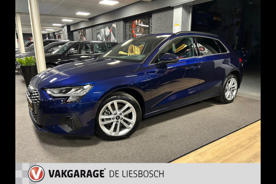 Audi A3 Sportback 40 TFSI e Advanced edition / Automaat / head-up / Led matrix / Apple carplay / camera / stoel verwarming