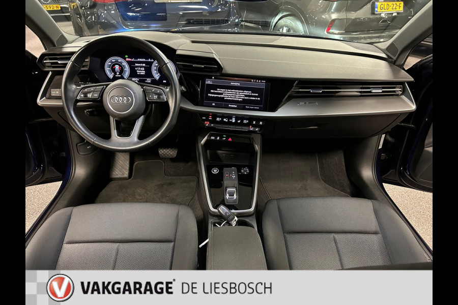 Audi A3 Sportback 40 TFSI e Advanced edition / Automaat / head-up / Led matrix / Apple carplay / camera / stoel verwarming